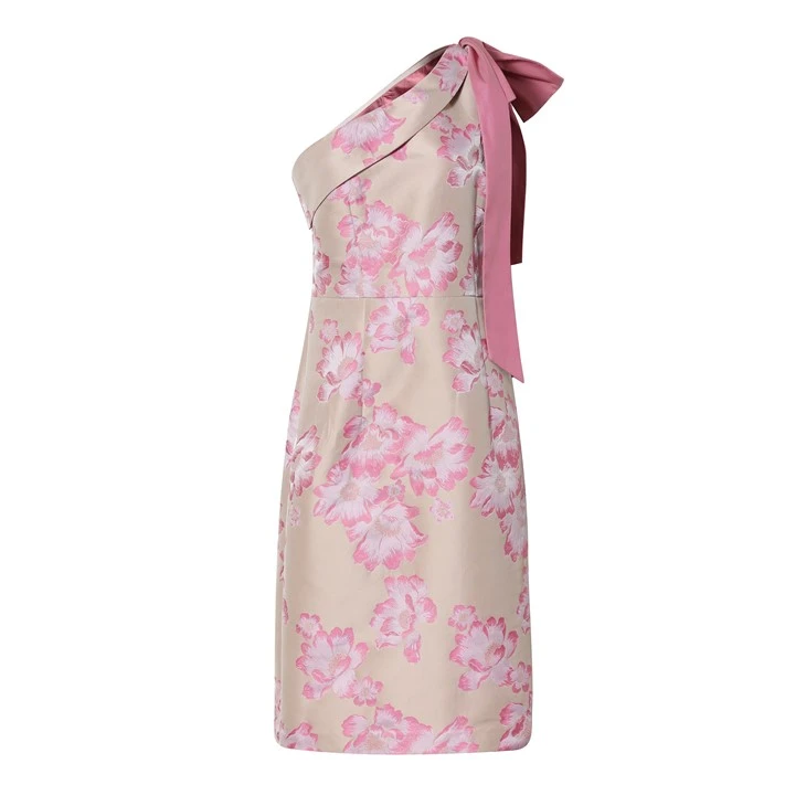 Feminine Jacquard Dress With Flower Pattern